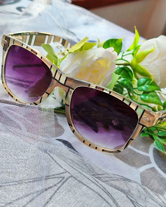 Уникални слънчеви очила