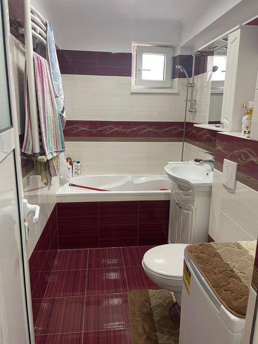 Vand apartament 2 camere