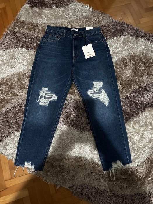 Blugi mom jeans, pull&bear
