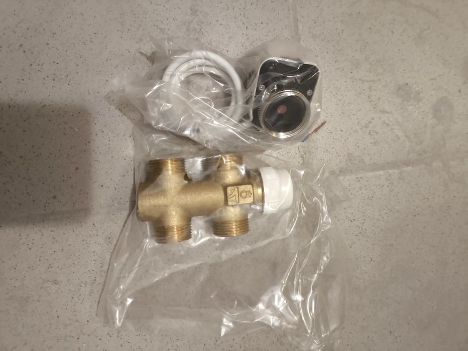 Трёх ходовой клапан