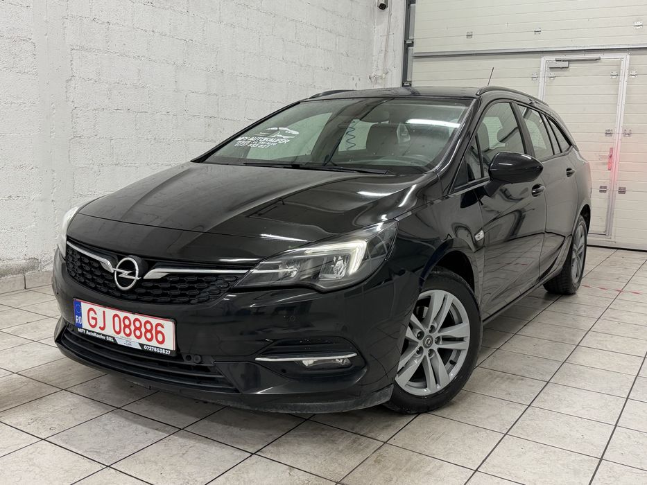 OPEL Astra 2021