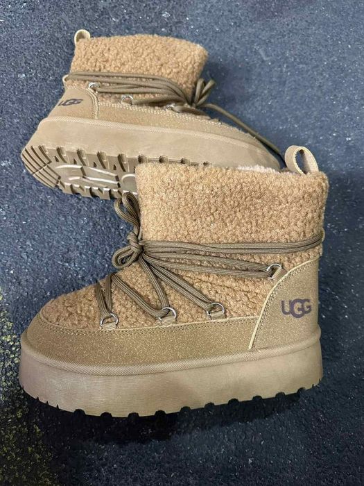 Ugg-uri și adidasi