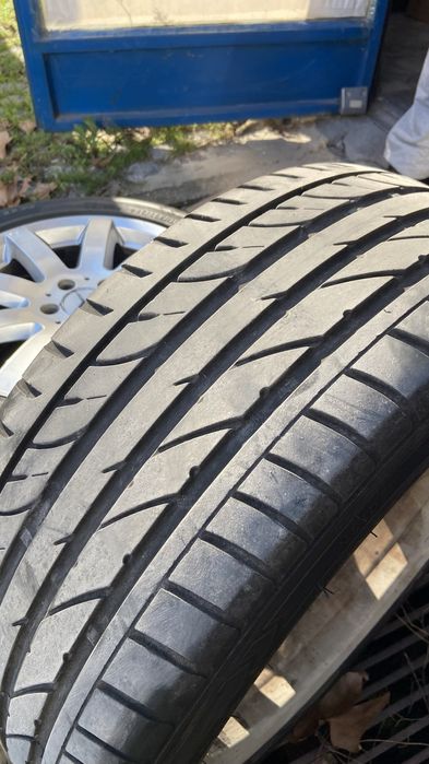 Гуми с джанти 245/45/17 за Мерцедес