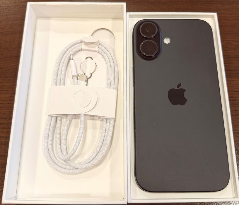Iphone 16 128GB Black Гаранционен