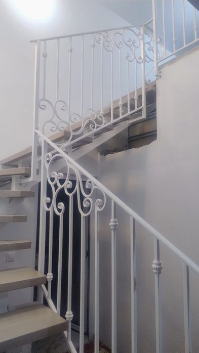 Lucrari din fier forjat și tabla decupata și automatizări porți