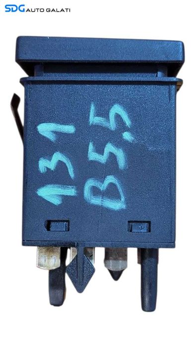 Buton Dezaburire Luneta Volkswagen Passat B5.5 2001 - 2005 Cod 3B0959621C [L8569]