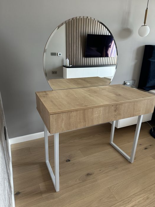 Masa Toaleta / machiaj