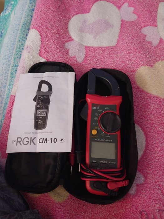 Прибор  мерить напряжение