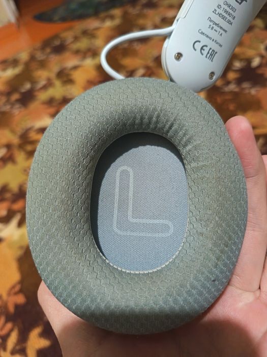 Aser OHR303, Наушники