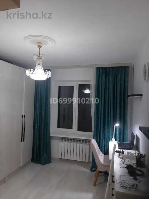 Продам трехкомнатную квартиру