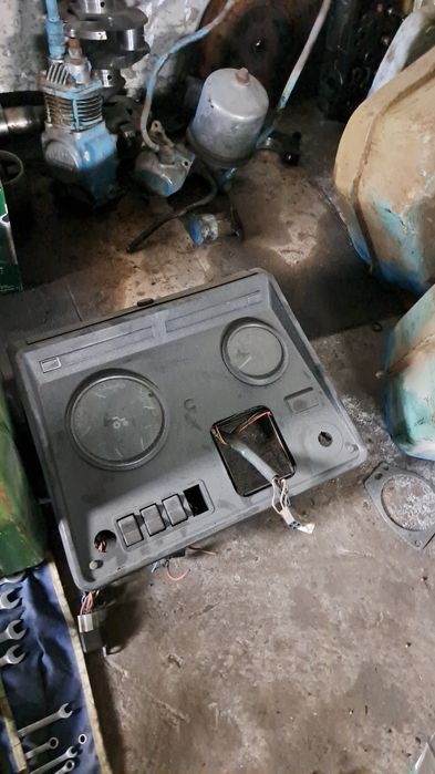 Продам кабина на МТЗ 80,82.