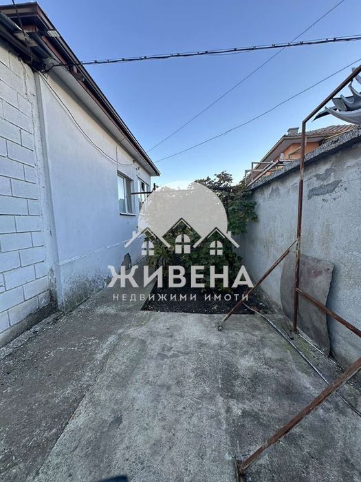 Продава къща в центъра на гр.Каварна, обл. Добрич