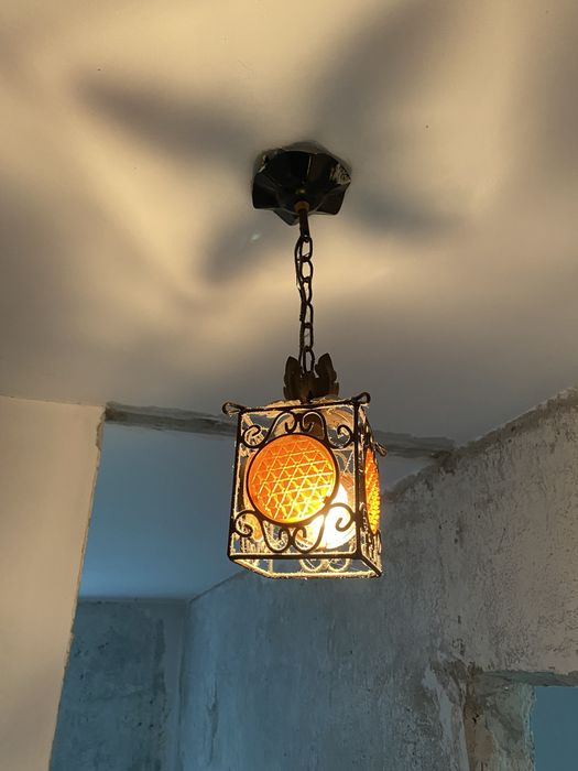 Lustre comuniste de interior din metal si sticla, 50 lei