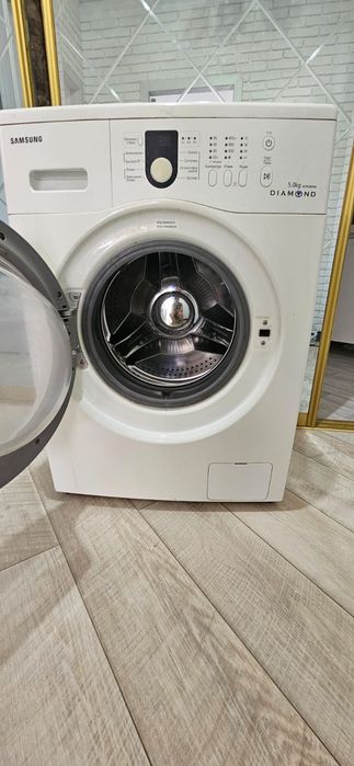 Продам стиральную машину Samsung