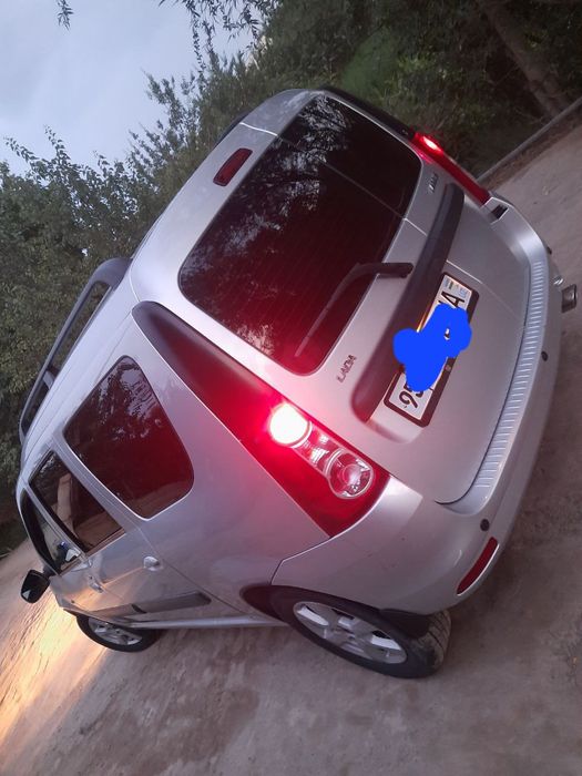 Lada largus 2019 yil