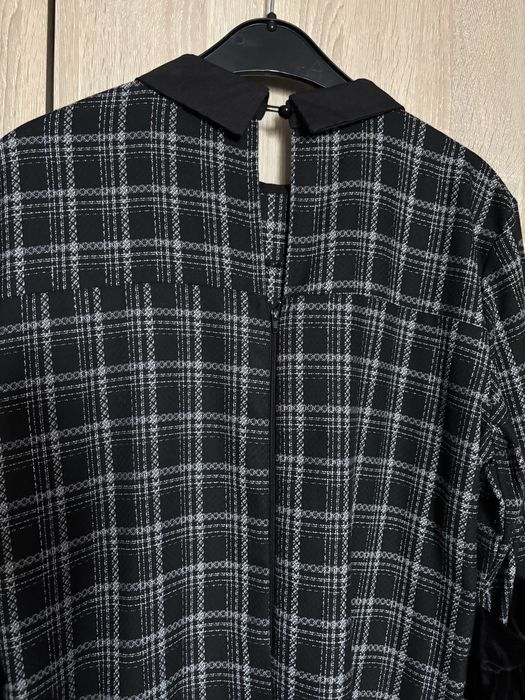 Елегантна черна рокля