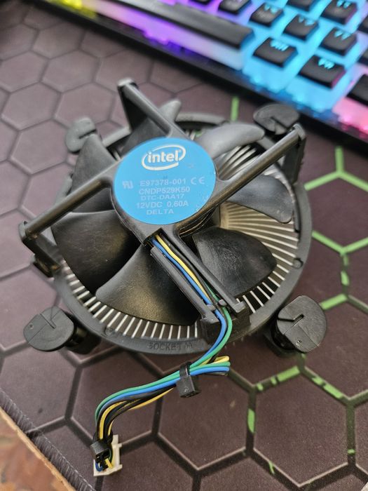 Intel Core I3 4170+Cooler Stock