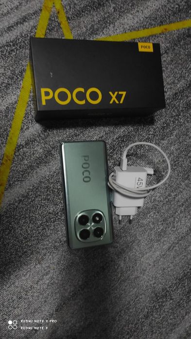 Смартфон Poco x7 256/8