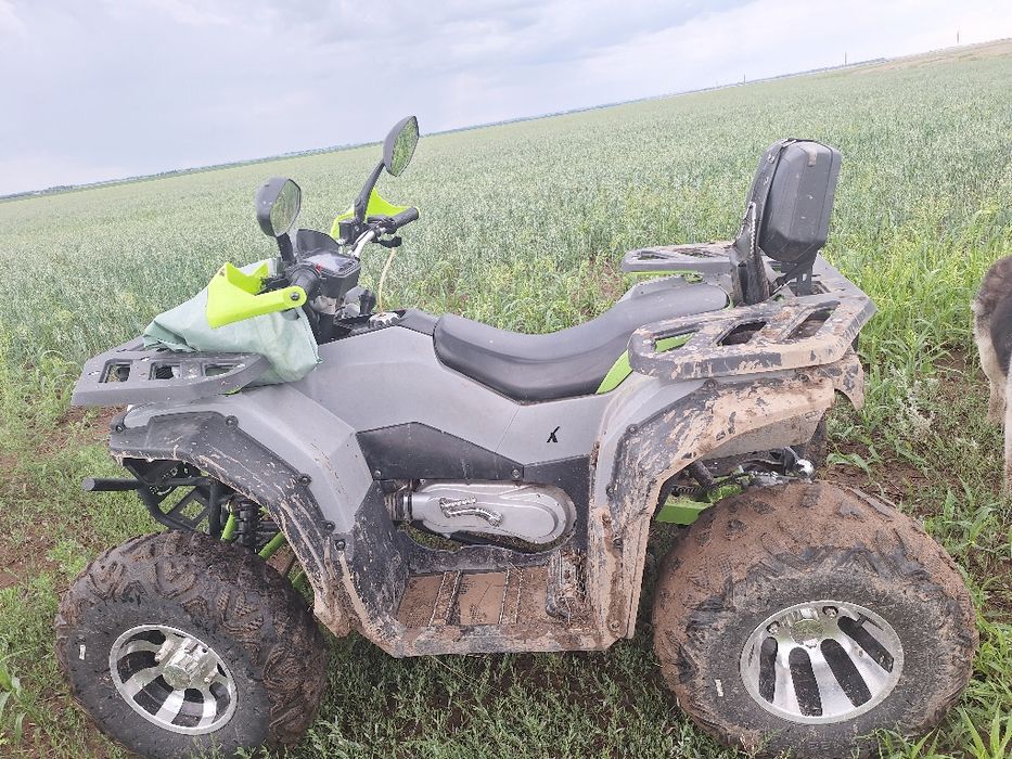 Продам квадрацикл 200 куб