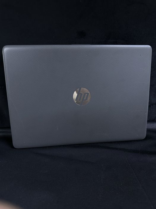 Ноутбук HP Pentium Silver N6