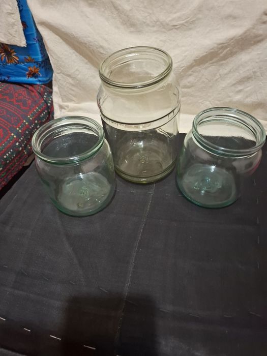 Банки стеклянные 1 и 0,5,литровые