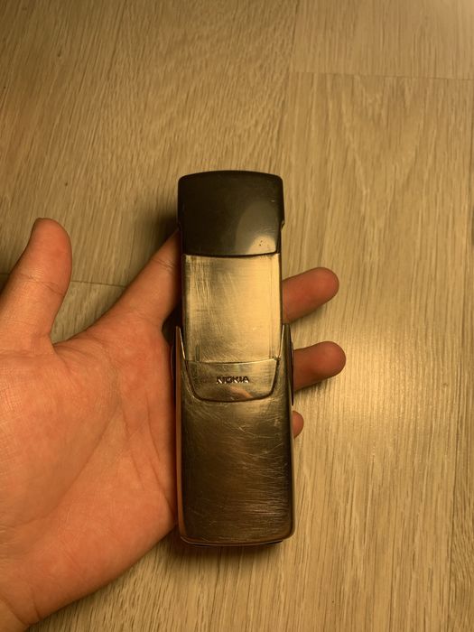 Nokia 8910i Titanium