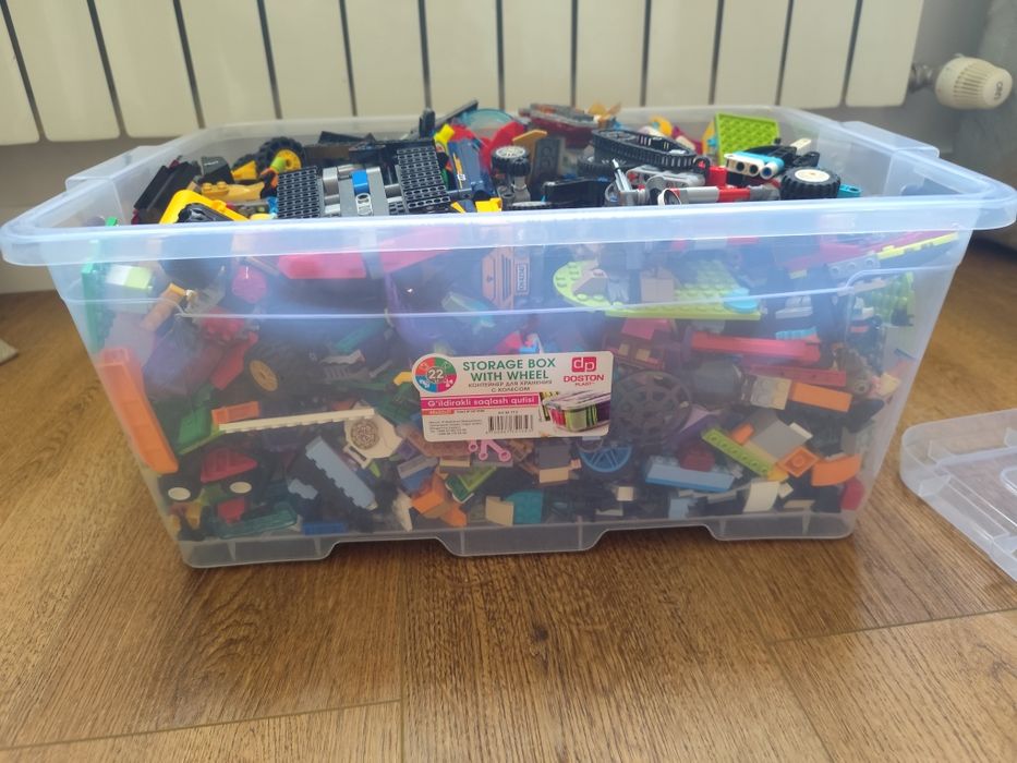 Продам наборы LEGO