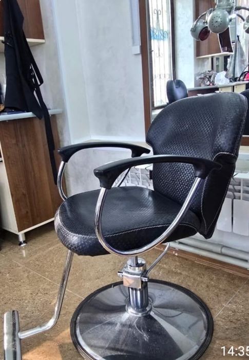 Продам креслу для салона