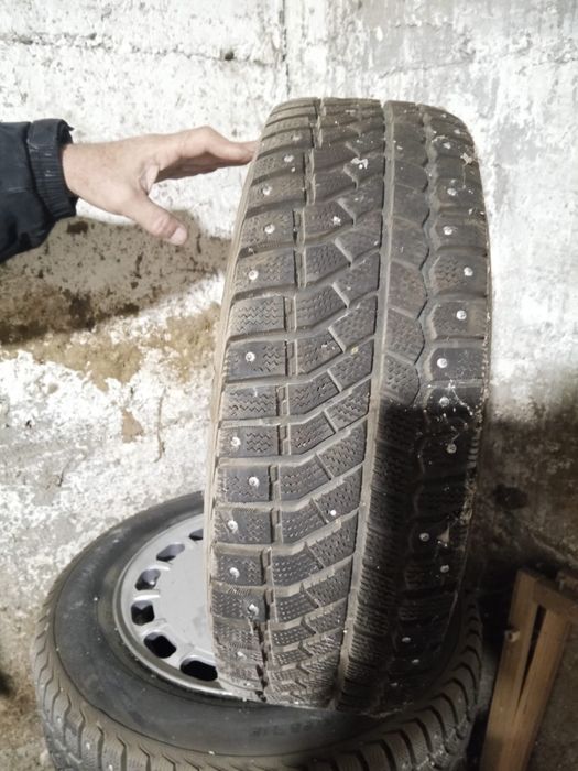 Диски с зимней резиной r15