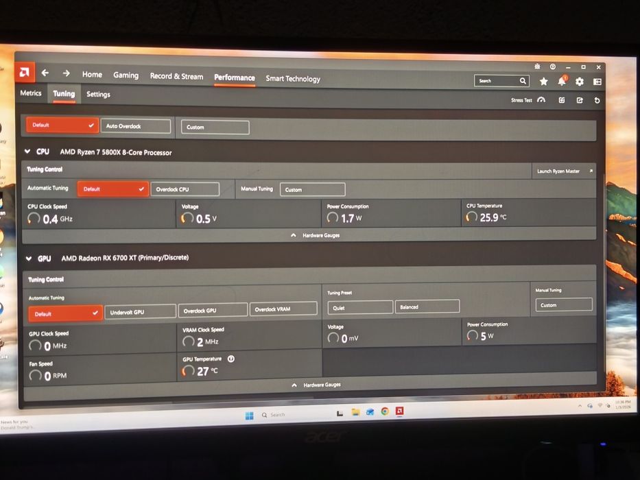 Геймърски компютър r7 5800x Radeon 6700xt 12gb