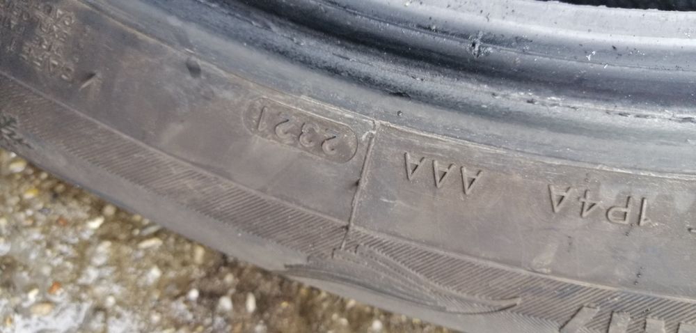 Anvelopa SUV 225x60x17