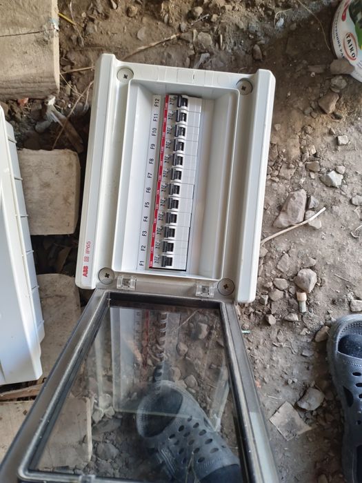 Автомат с корпусом