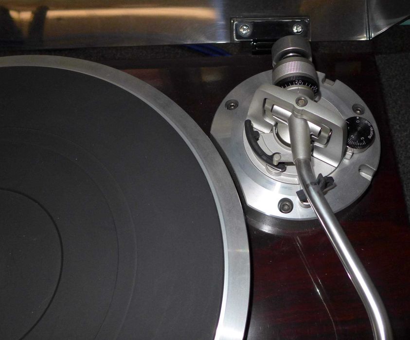 Ремонт, профилактика, поддръжка, възстановяване и модване на ГРАМОФОНИ