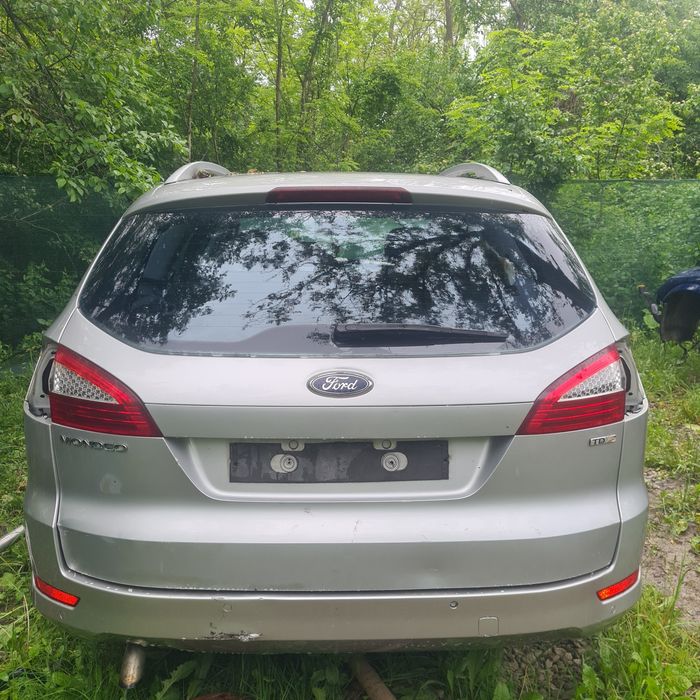 Haion cu Lunetă Ford Mondeo Mk4 Break