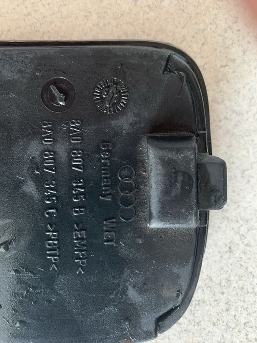 Решотка в бампер ауди Б4