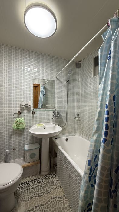 3 хонали янги Квартира арендага берилади !