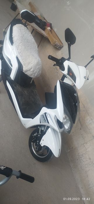 Elektroskuter sotaman srochna