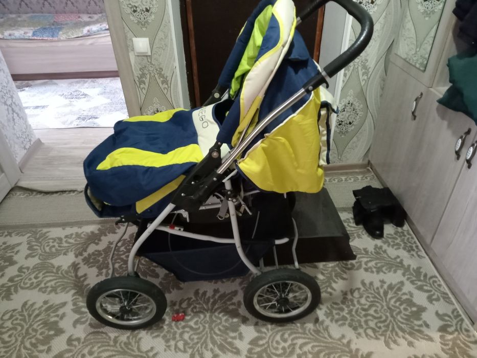 Детский каляска 15 000 тг.