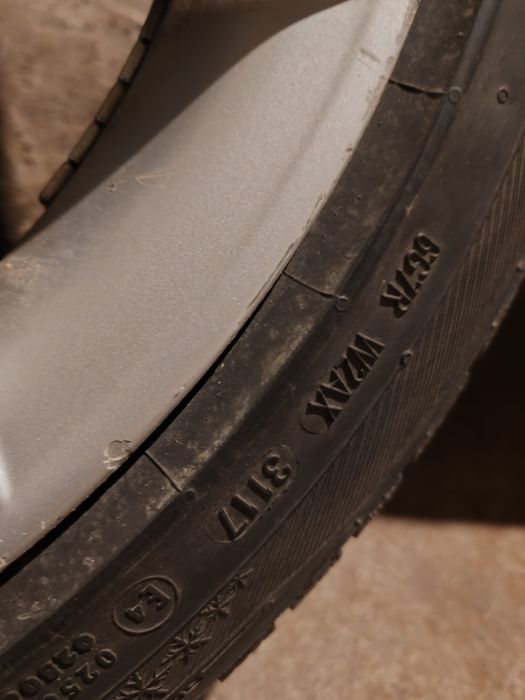 Джанти със зимни гуми 17 цола