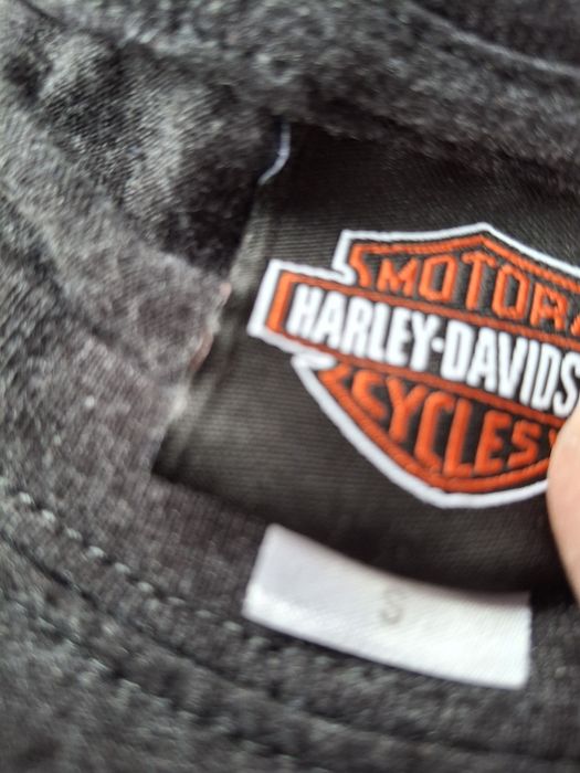 Продавам тениска