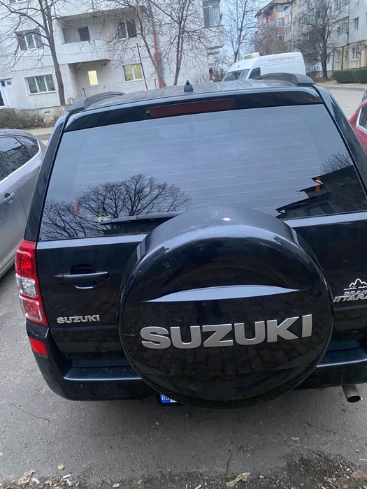 Vând Suzuki Grand Vitara
