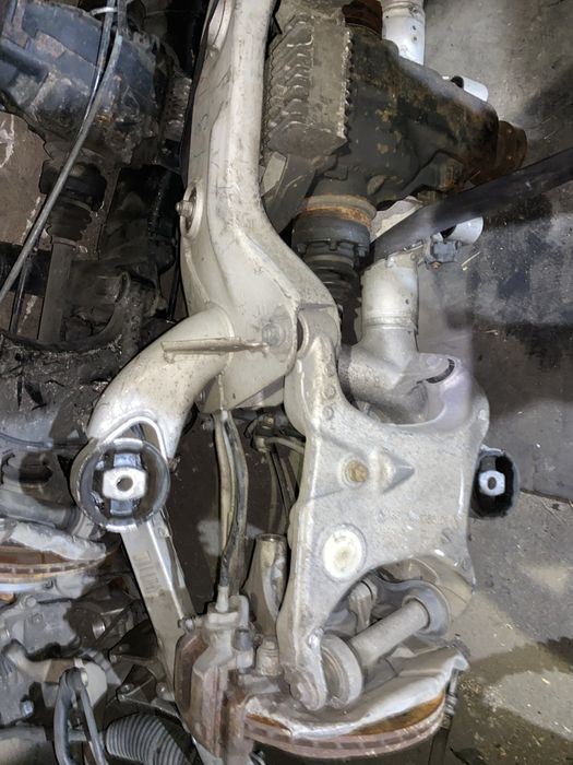 Балка на БМВ Е60 е65 е90. Ходовая часть. Редуктора.