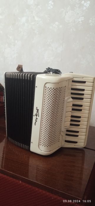 Роритетный аккордеон "ТУЛА".