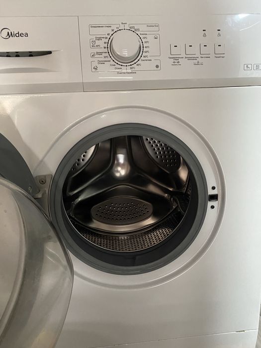 Продам стиральную машину