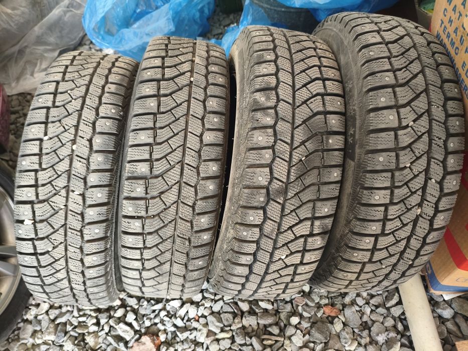 Продам диски с зимней резиной р14
