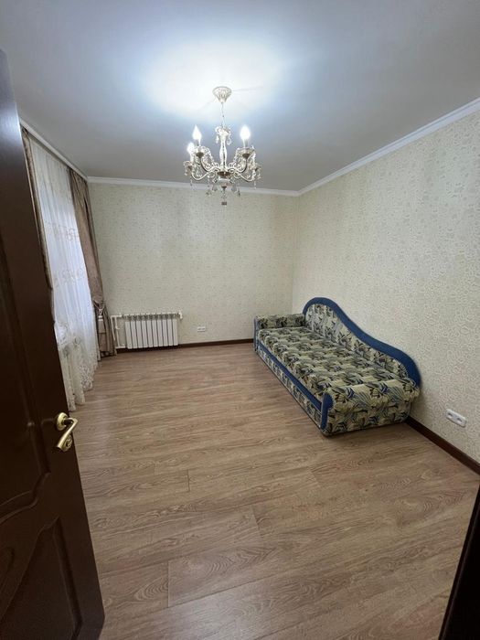 Продам 4 квартиру в центре