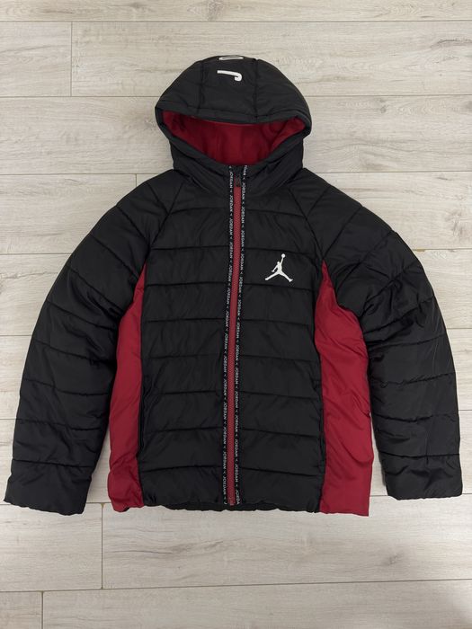 Geaca Air Jordan Faux Down Jacket