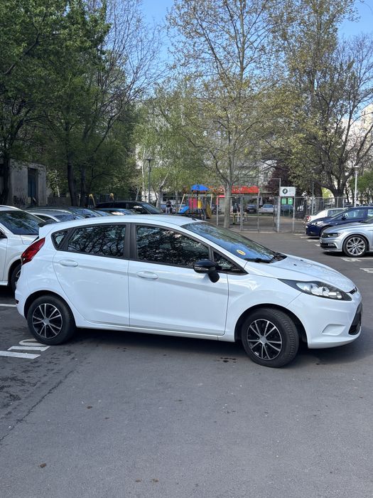 FORD Fiesta 2013 — imagine 2