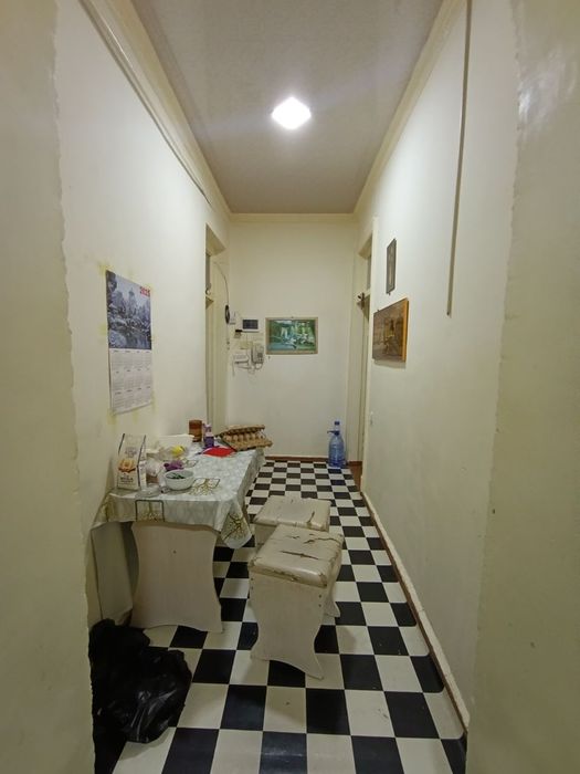 Продаёца квартира Чирчик Навой Ширин кафе