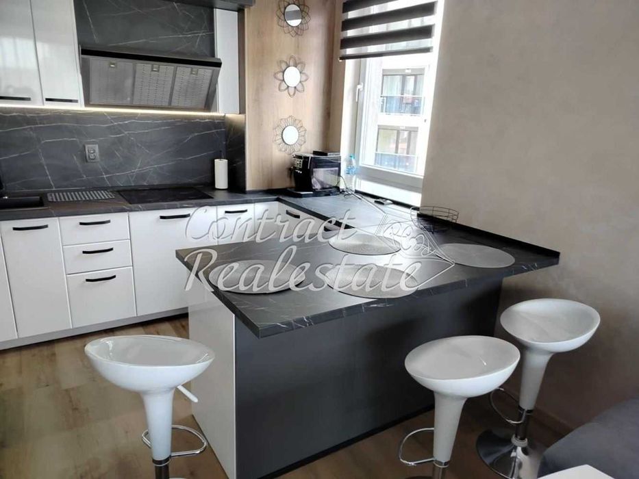 Дава се под наем Тристаен апартамент в Варна, Трошево - 100 кв.м за 816 € - Снимка #3